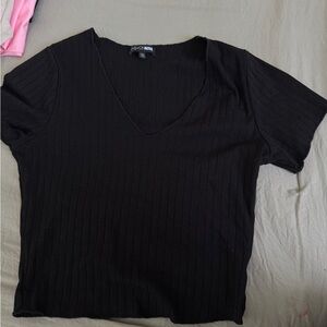 Fashion Nova Black Ribbed Crop Tee
